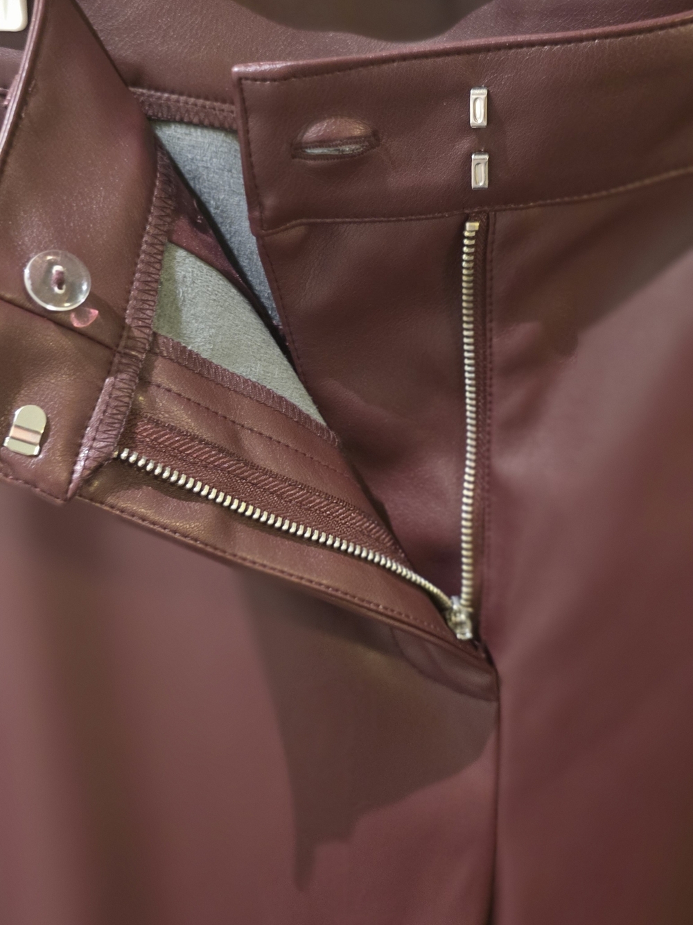 Stretch Ponte Trousers in Deep Wine - Picture 4 of 5